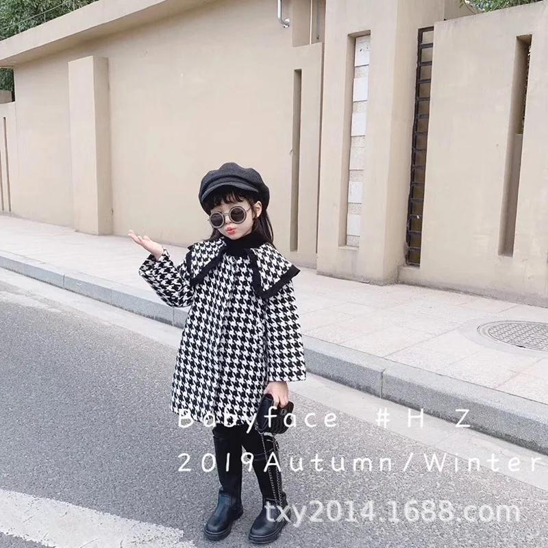 

Children's wear 2019 winter new girl houndstooth plus velvet warm long woolen coat