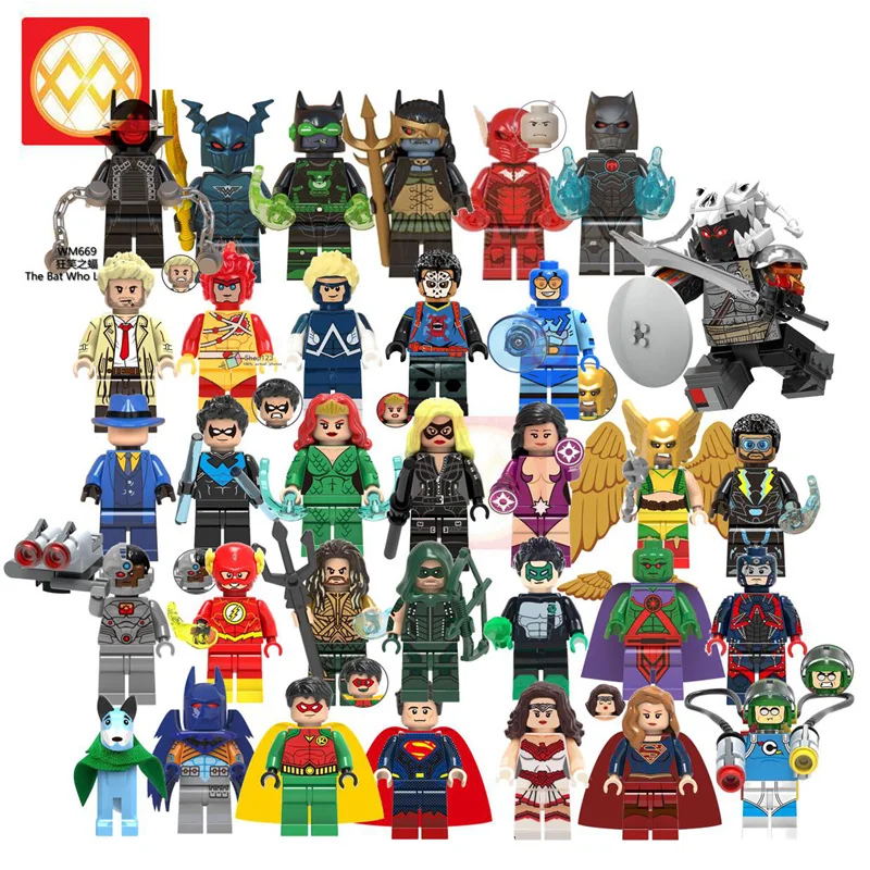 

DC Justice of League Batman Superman Aquaman Cyborg Wonder Woman Flash Lantern Arrow Robin Nightwing Heroes Building Blocks Toys