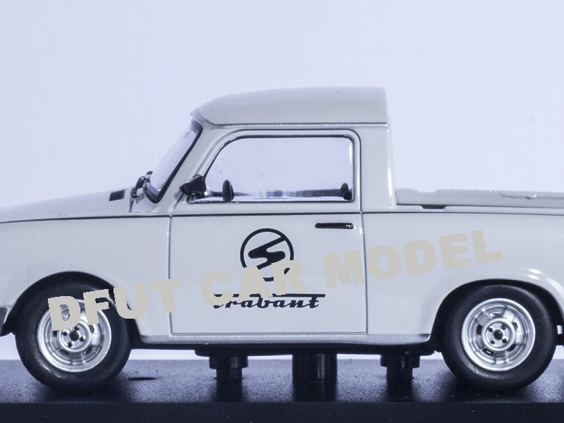 1:43 TRABANT 1990 pick Игрушечная машина из сплава модель детских игрушечных автомобилей авторизованный подарок для детей