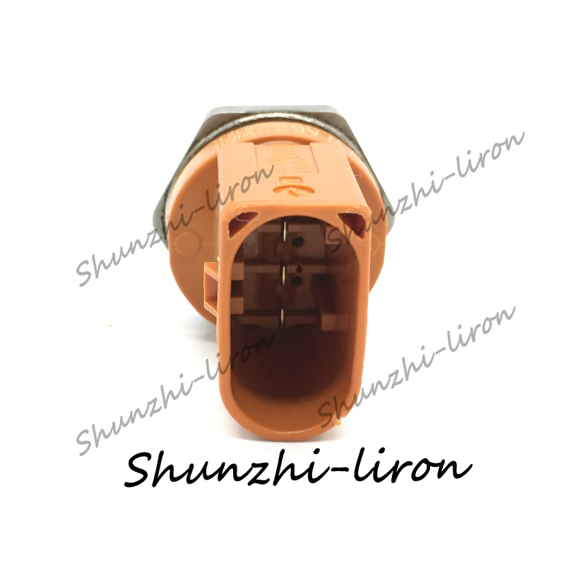 Fuel Rail Fuel Pressure Sensor 0261545050 0261545051 06J906051D For Audi A3 A4 A5 Seat V W J-etta