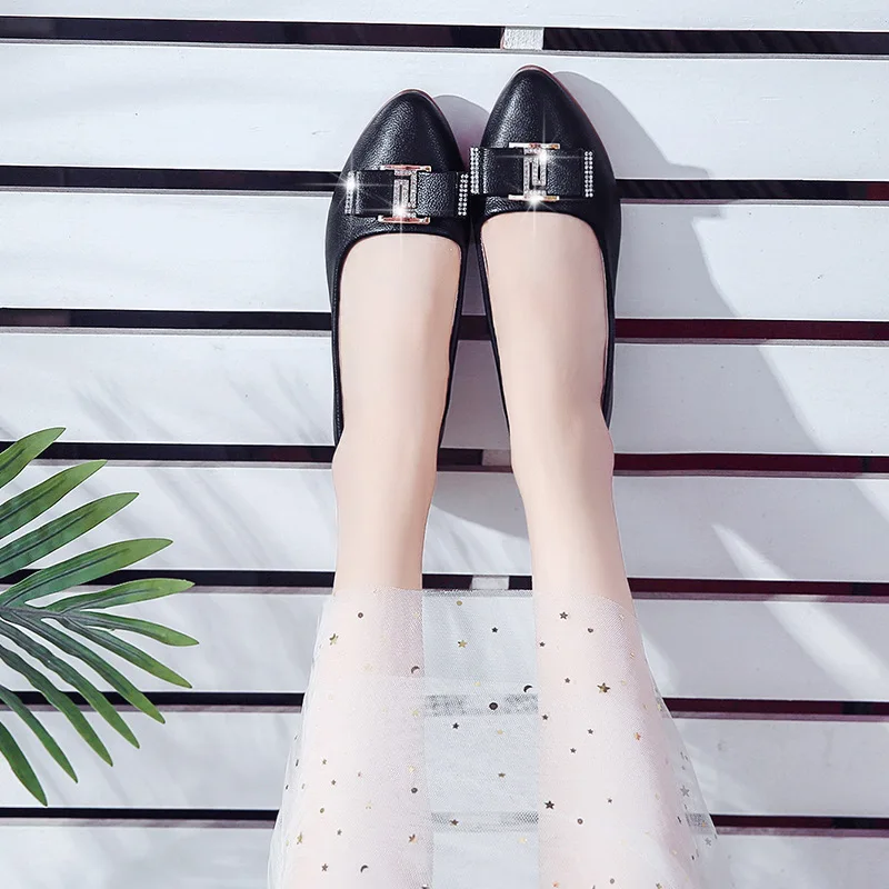 

Shoes Women's 2019 Autumn New Style Korean-style Pointed-Toe Leather Bow Man-made Diamond Foot Covering Anti-slip Flat Work Shoe