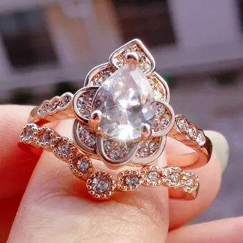 

Hot sale of new boutique set set ring European and American women's fashion gold drop petal ring