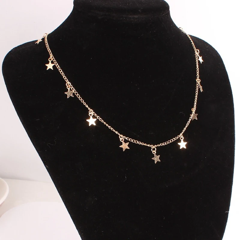 Женское ювелирное ожерелье из натурального сплава золотого цвета с подвеской в