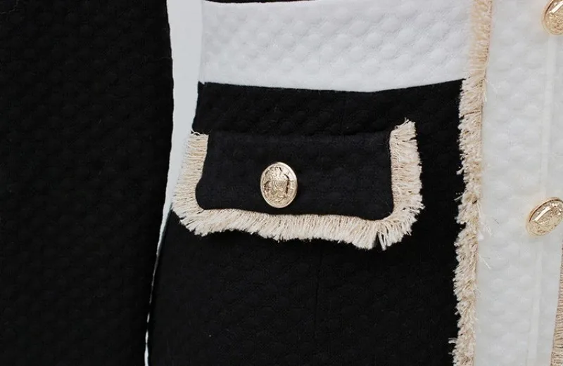 conew_9701543919_2088215775_conew1