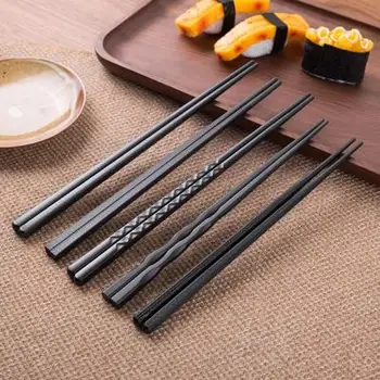 

1 Pair Japanese Chopsticks Sushi Non-Slip Food Chopsticks Kitchen Tools Reusable Chinese Long Chopsticks Tableware