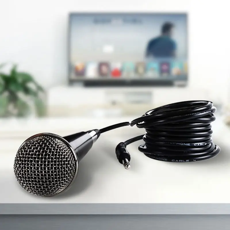 

Wired Microphone Speech Amplifier Karaoke Singing/Guitar Dynamic Handheld Mic