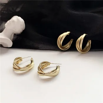 

Earrings Piercing Ear Earring Simple Women Jewelry Round Ladies Fashion Girls Korean Yellow Gold Color Classic Stainless Steel