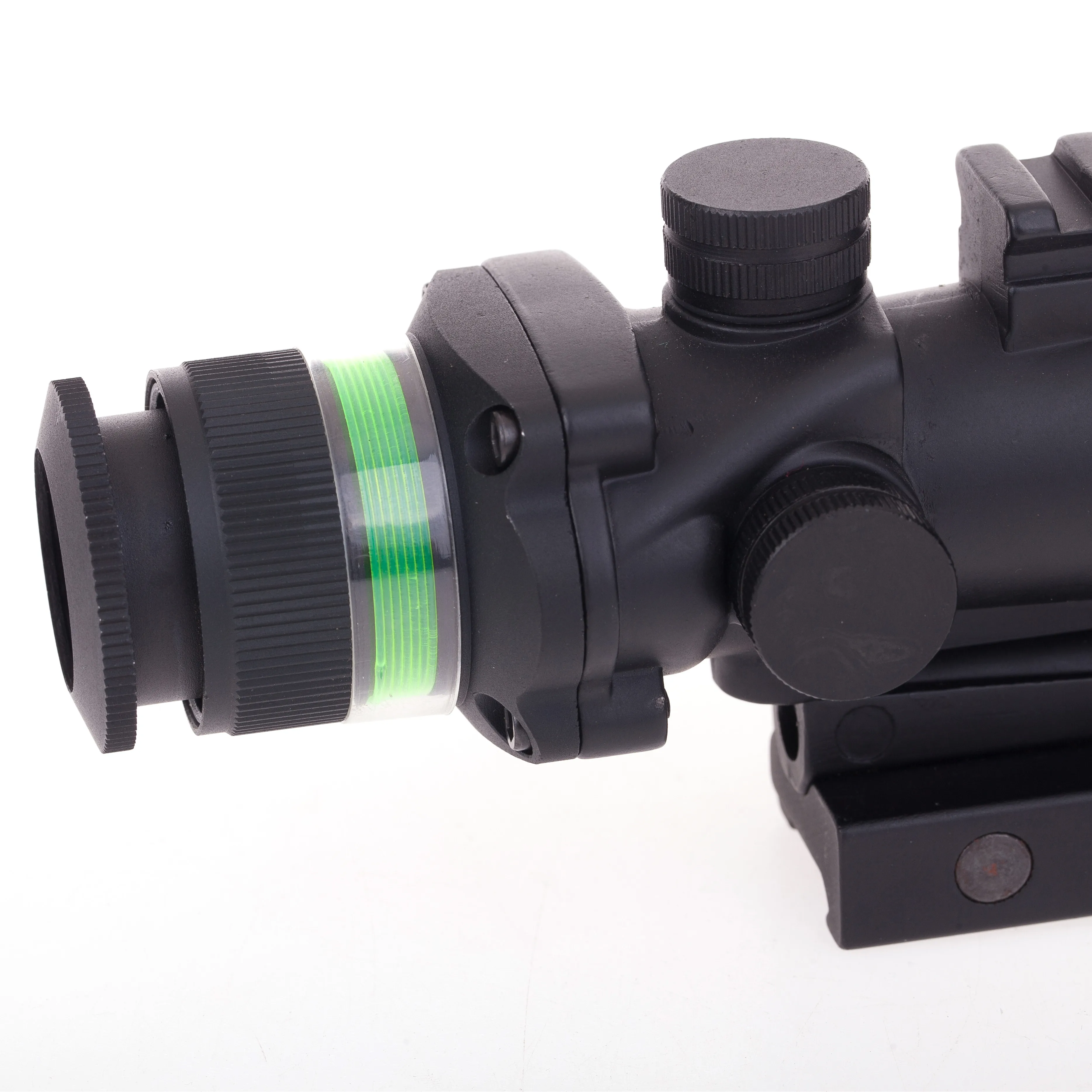 Настоящий источник волокна Оптика Масштабируемая тактическая Acog 4x32 высокого качества прицел Регулируемый Фокусное расстояние для