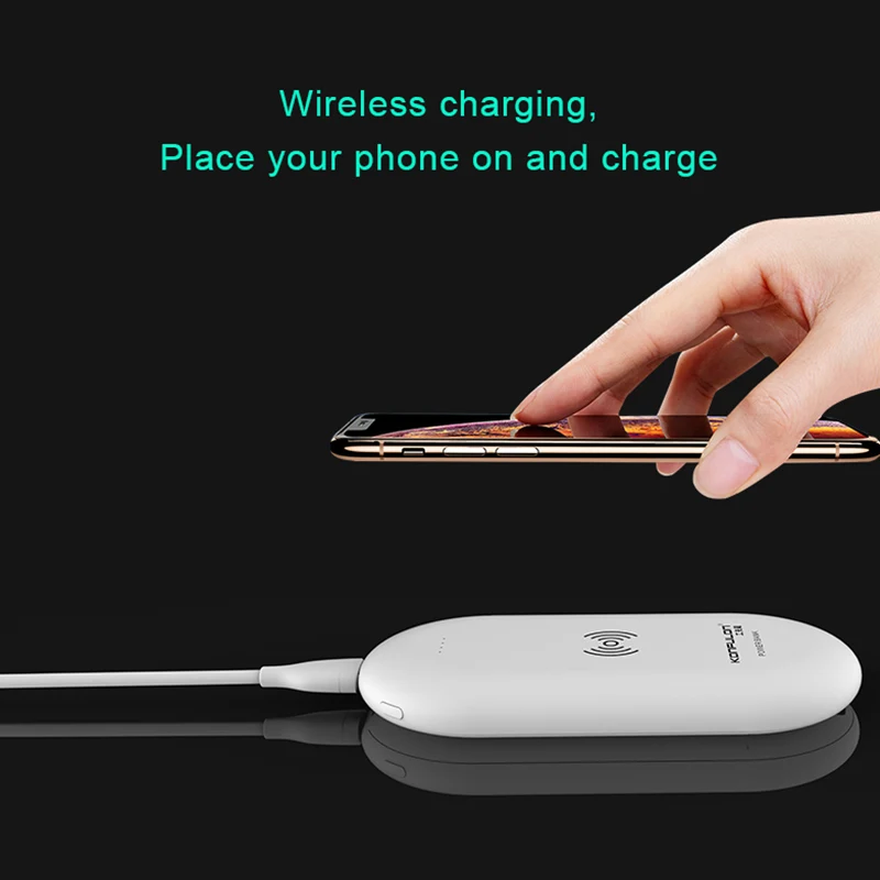Power Bank 8000Mah Wireless Charger 2 In 1 Portable Charger External Battery Wireless Powerbank 10000mAH For Iphone 12 Samsung