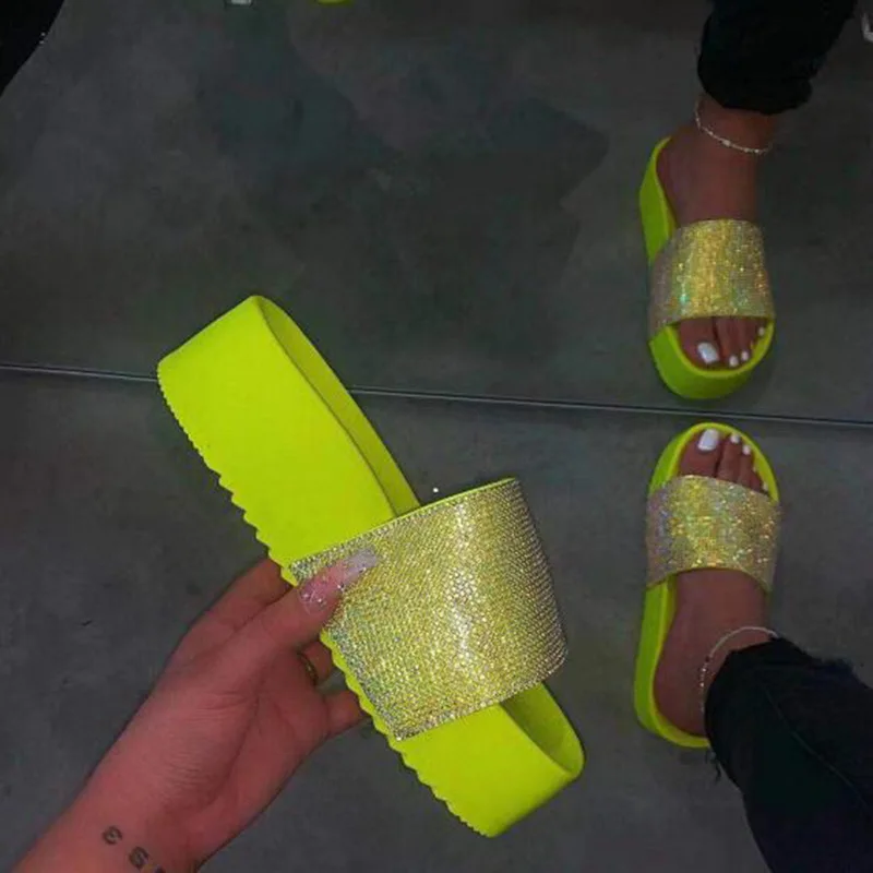 

HEFLASHOR Summer Women Slippers Outdoor Wild Fashion Waterproof Platform Thick Bottom Rhinestone Candy-colored Beach Sandals