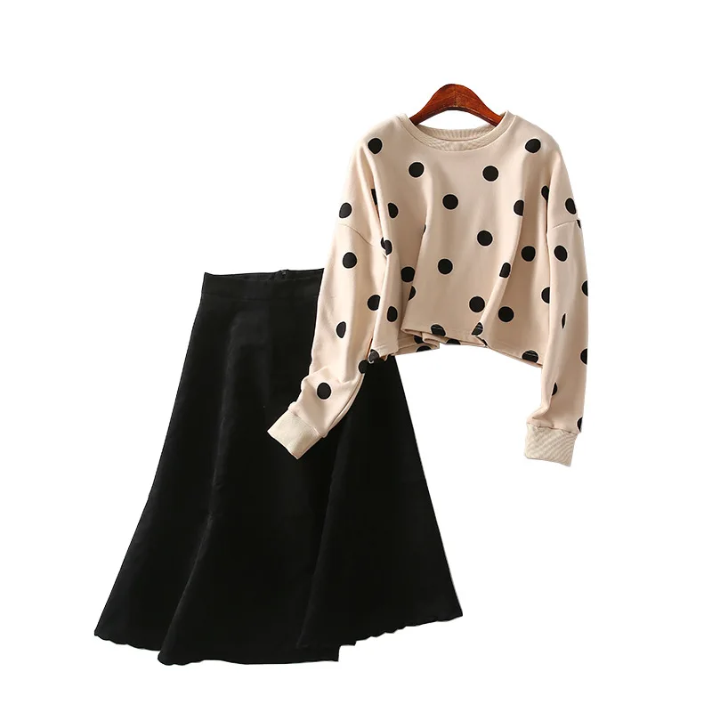 

A Generation Dotted Print Short Hoodie Velvet A- line Skirt Two-Piece Women's Entity