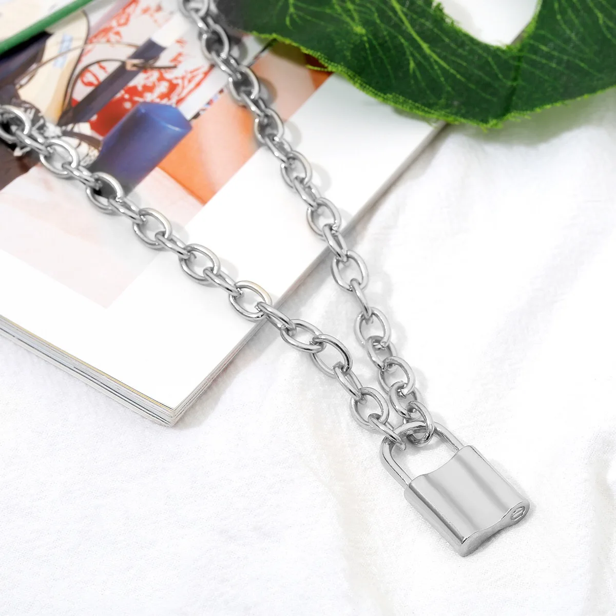 Европейское и американское Ретро геометрическое ожерелье цепочка для свитера женское простое ожерелье с замком
