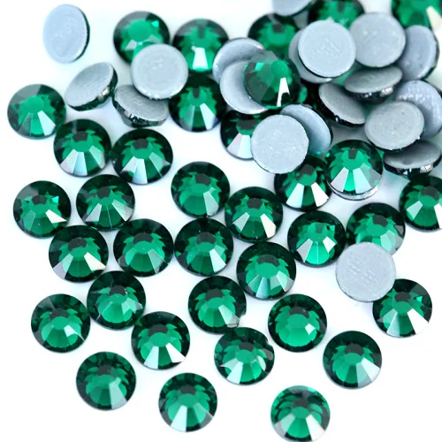 Emerald AAAAA лучшее качество стразы исправление стразы Красочные железные стразы на стекло стразы горячей фиксации стразы свадебное платье Y0577 - Цвет: Emerald