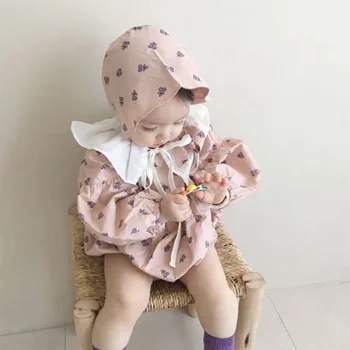 

2020 baby autumn crawling clothes boys and girls lotus leaf collar long-sleeved triangle floral jumpsuit + hat