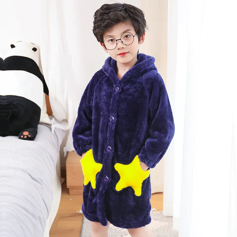 

Bath Robe for Kids Winter Flannel Warm Bath Robes Boys Pajamas Star Print Hooded Sleepwear Children Soft Long Bathrobes