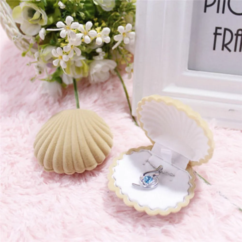 1 Piece Shell Shape Lovely Velvet Wedding Engagement Ring Box For Earrings Necklace Bracelet Jewelry Display 4