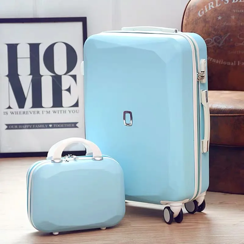 luggage sets in store