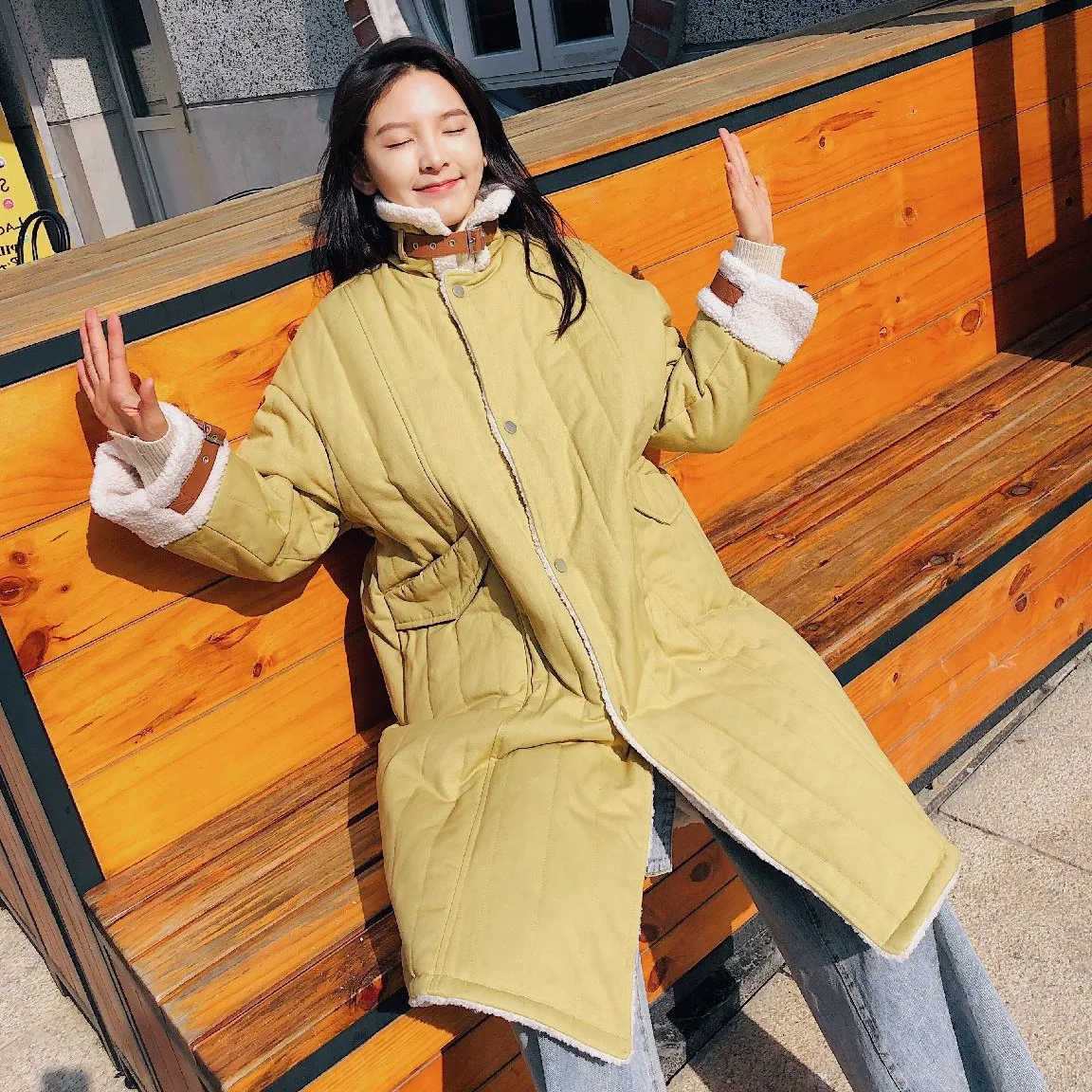 

Photo Shoot Chapter Ronon CHIC Handsome Stand Collar Yellow Single Breasted Lambs Wool Overcoat Long Workwear Cotton Coat Women'