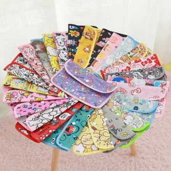 

Student Portable Mask Box Cartoon Mask storage Flip Dust Respirator Buggy Bag Oxford Cloth cute Mask holder