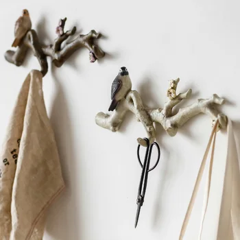 

American Country Bird Stand Branch Statue Creative Retro Wall Hanging Hook Door Coat Hat Porch Hook Decoration Home Accessories