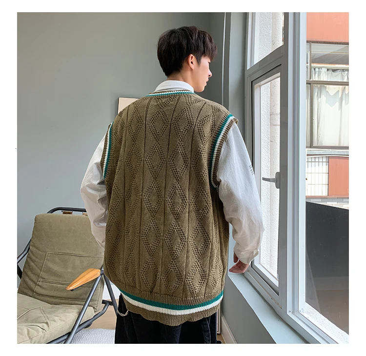 2020 Autumn Men's Lovers Clothing V-Collar Sweater Vest Students Knitting Loose Pullover Grey/white/green Color Sweater M-XL men's round neck sweaters