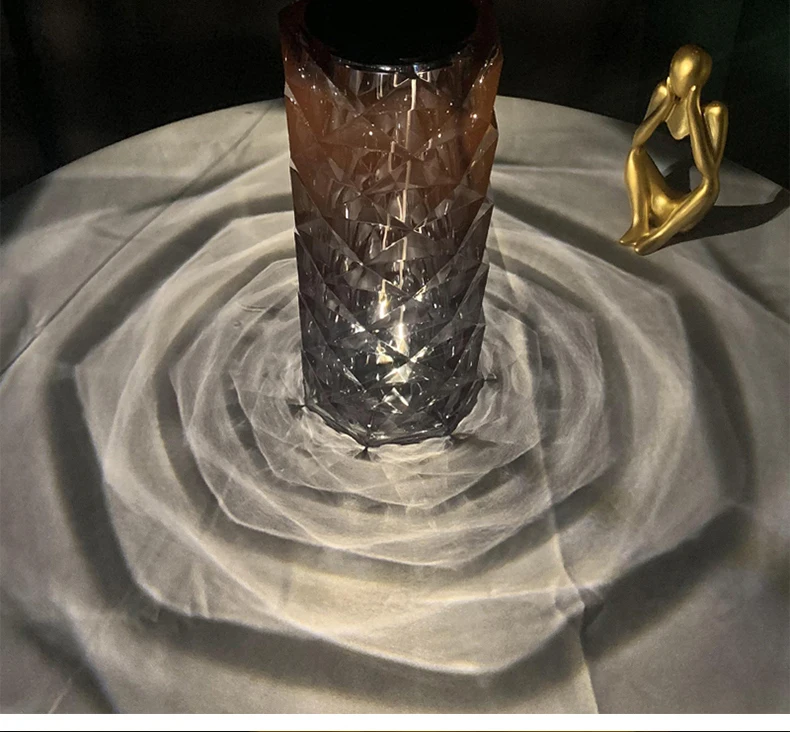 Designer Diamond Table Lamp Modern Led Lamps For Bedroom Decoration Romantic Clear Lampshade Living Room Art Deco Night Lights