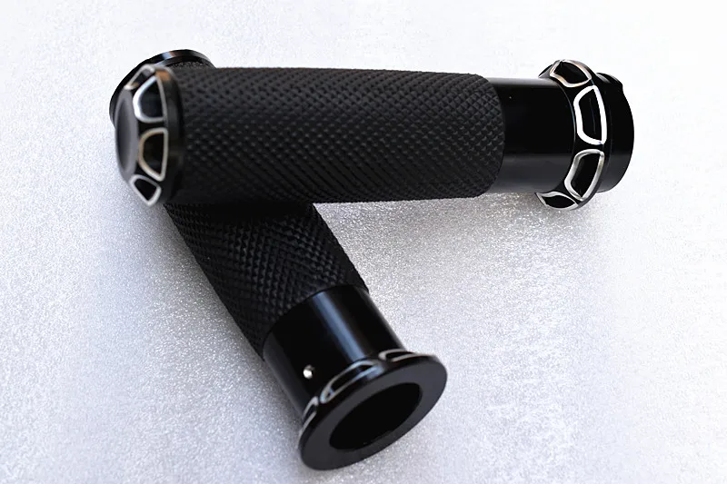 Motorcyle Handle Black CNC 1"25mm Handlebar Hand Grips For Harley Sportster Touring Dyna Softail Custom