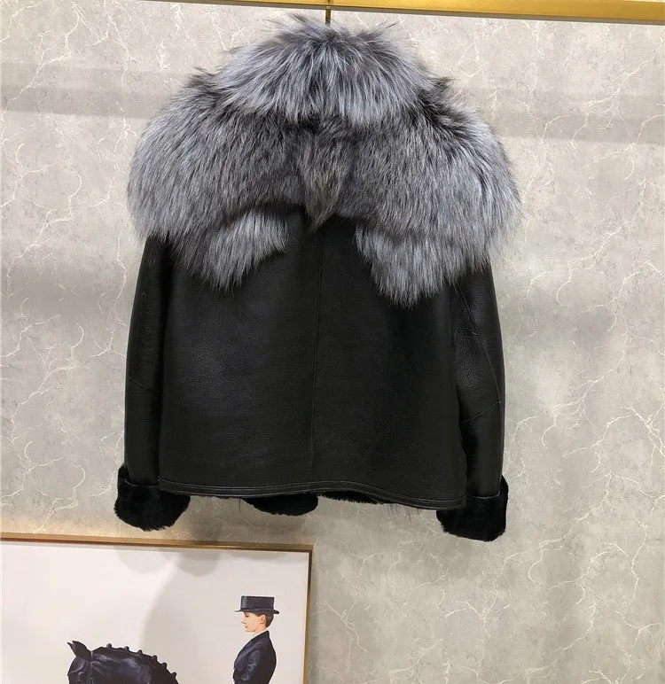 Women Sheepskin Coat With Real Sheep Fur Inside And Natural Raccoon Fur Collar Silver Fox Fur Trim Winter Jacket For Women Warm