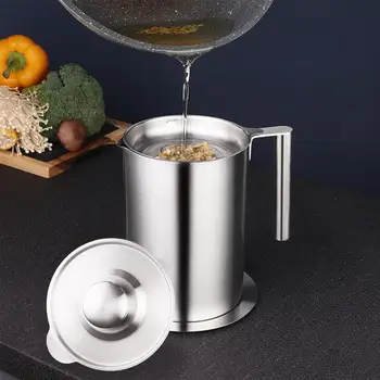 

1.8L Stainless Steel Oil Strainer Pot Kitchen Cooking Oil Dispenser Container Oil Strainer Filter Kitchen Seasoning Storage Tank