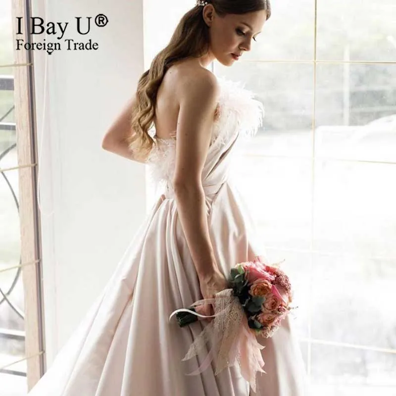 Feather Wedding Dress Vestidos de novia Illusion Back Bridal Gown Wedding Gowns