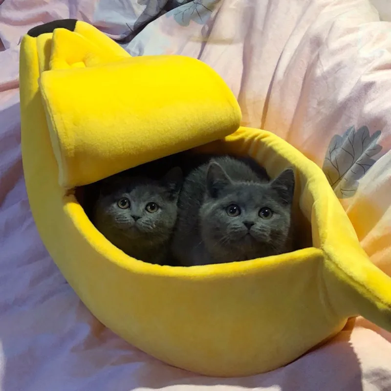 

Lovely Warm Pet Bed Banana Shape Banana Peel Cat House Cute Looking Banana Cat Bed & Kittens Soft Padding Beds & Sofas