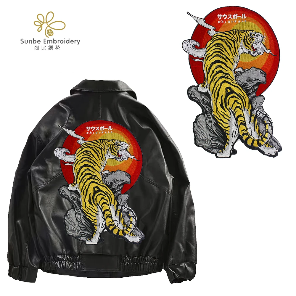 Marchio di testa di lupo animale termoadesivi su toppe con testa di tigre per vesti Applicazione con motivo patch ricamata da cucire per abbigliamento  15