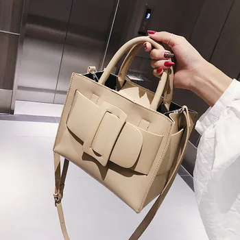 

Contrast color small bag female bag 2020 new wave single shoulder messenger bag belt buckle portable tote bag