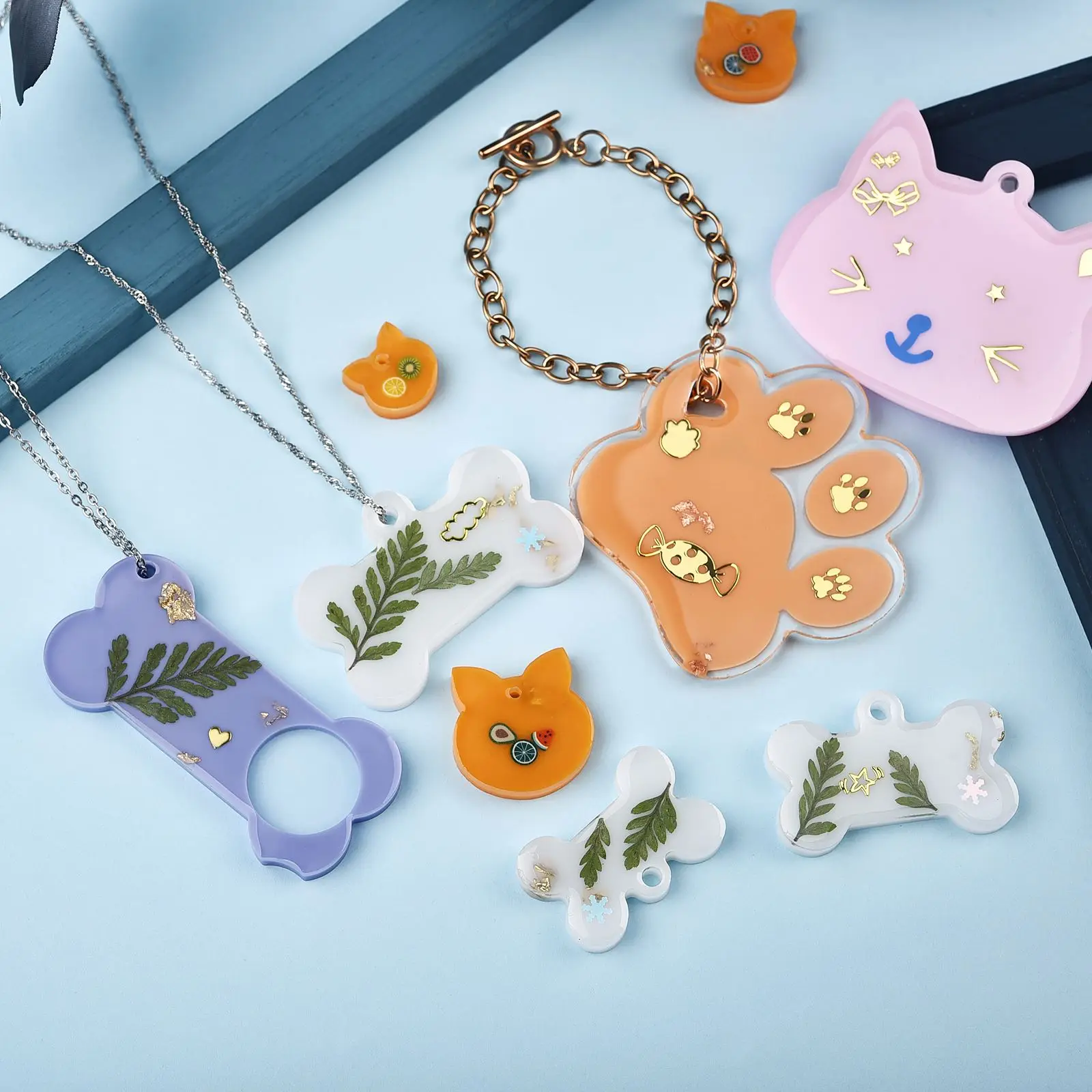 10 Pieces Pet Cat Tag Resin Mould Dog Bone Shaped Tag Mould Dog Tag  Keychain Silicone Moulds with 22 Pieces Key Chain with Rings for Epoxy  Resin