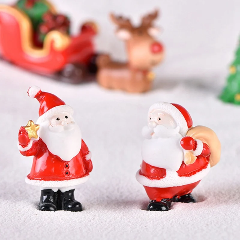 

1Pcs Mini Resin Christmas Decoration Fairy Santa Claus Snowman Model Christmas Tree Miniature Figurines Home Decoration