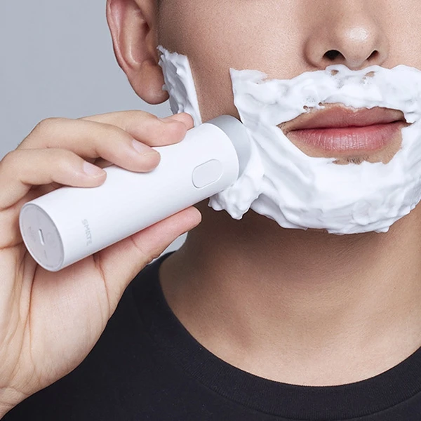 

Portable Turbine Three-leaf Electric Razor Comfortable shaving Three-blade inner cutter head micro USB charging