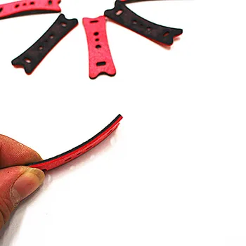 

10PCS/lot Black Slingshot Pouches Cow Leather with Center Hole for Outdoors Rubber band Slingshots Bow Accessories Sports 2019