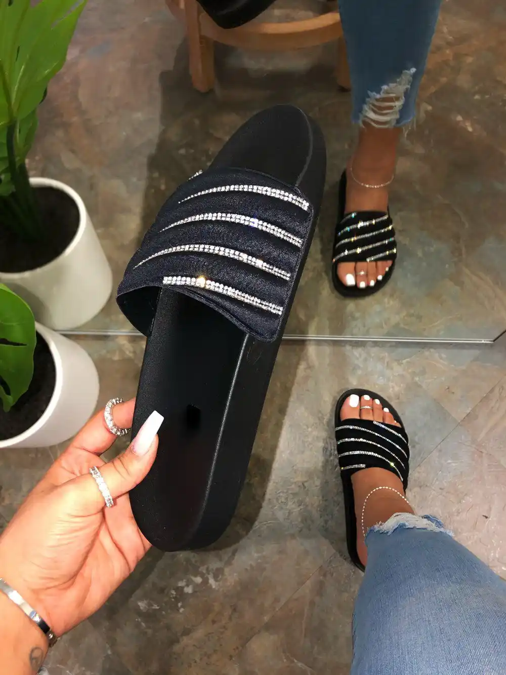 rhinestone flip flops wholesale