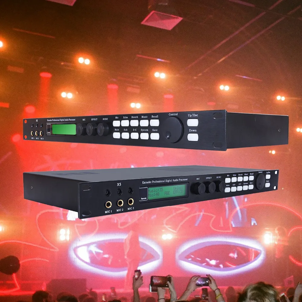 group-of-people-inside-bar-2209521 - 万能看图王副本