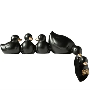 

Lovely Family Duck Figurine Table Queue Duckling Statue Room Decor Craft Present Adornment Accessories Furnishing R3248