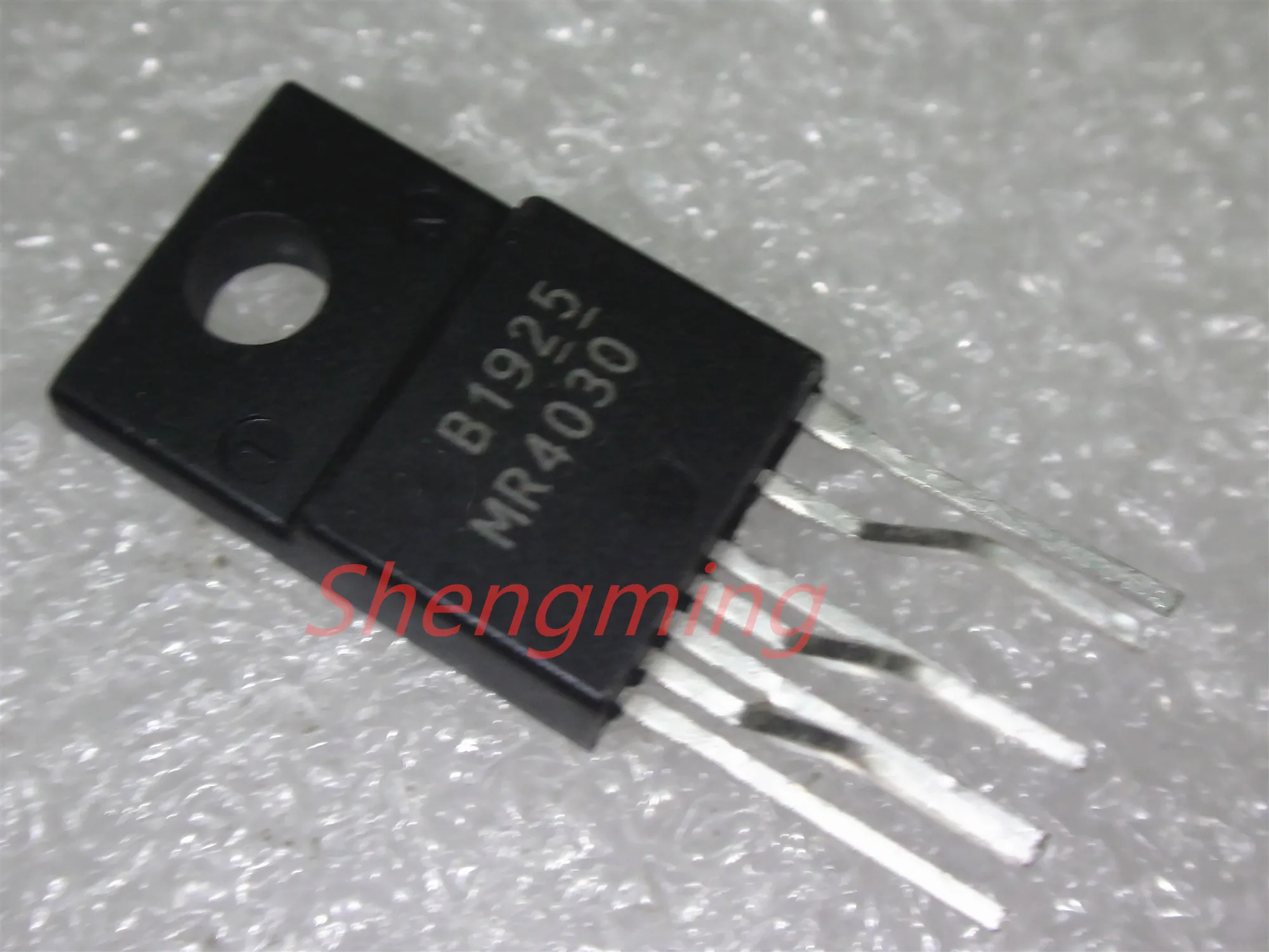 10PCS MR4030 TO-220F | Электронные компоненты и принадлежности