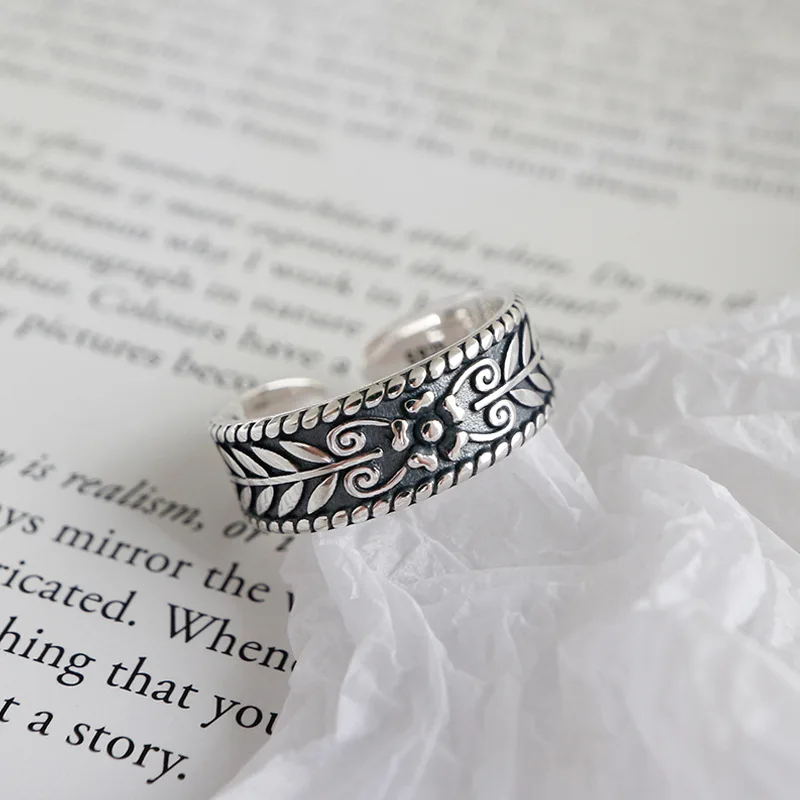 Ring (2)