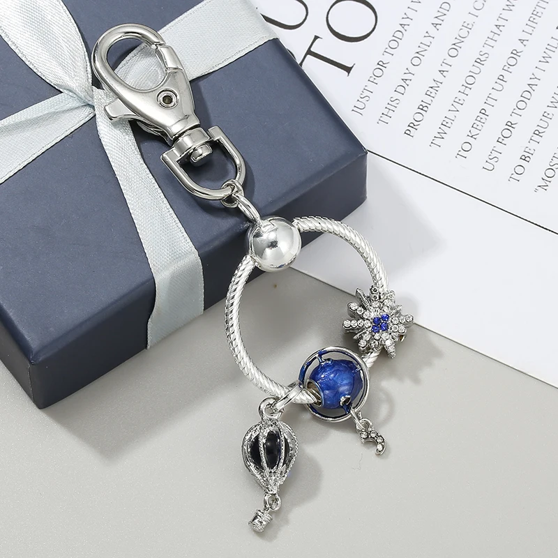 Nuevos llaveros con dijes para mujer, llaveros de coche de marca, accesorios de cuentas colgantes, regalos de joyería DIY, envío directo _ - Mobile