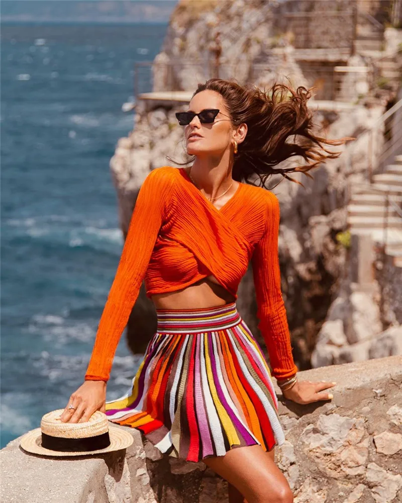 Hoge Kwaliteit Vrouwen Sets Oranje Lange Mouwen Tops Met Rok Gestreepte 2 Stuks Jacquard Rayon Bandage Sets Night Party Sets Hoge Kwaliteit Vrouwen Sets Oranje Lange Mouwen Tops Met Rok Gestreepte 2 Stuks Jacquard Rayon Bandage Sets Night Party Sets