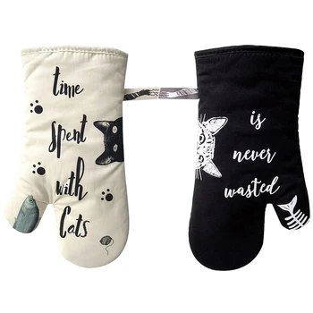 

Cat pattern Anti-scalding thickened heat-resistant microwave oven special gloves Kitchen Oven Gloves cooking grilling cooking