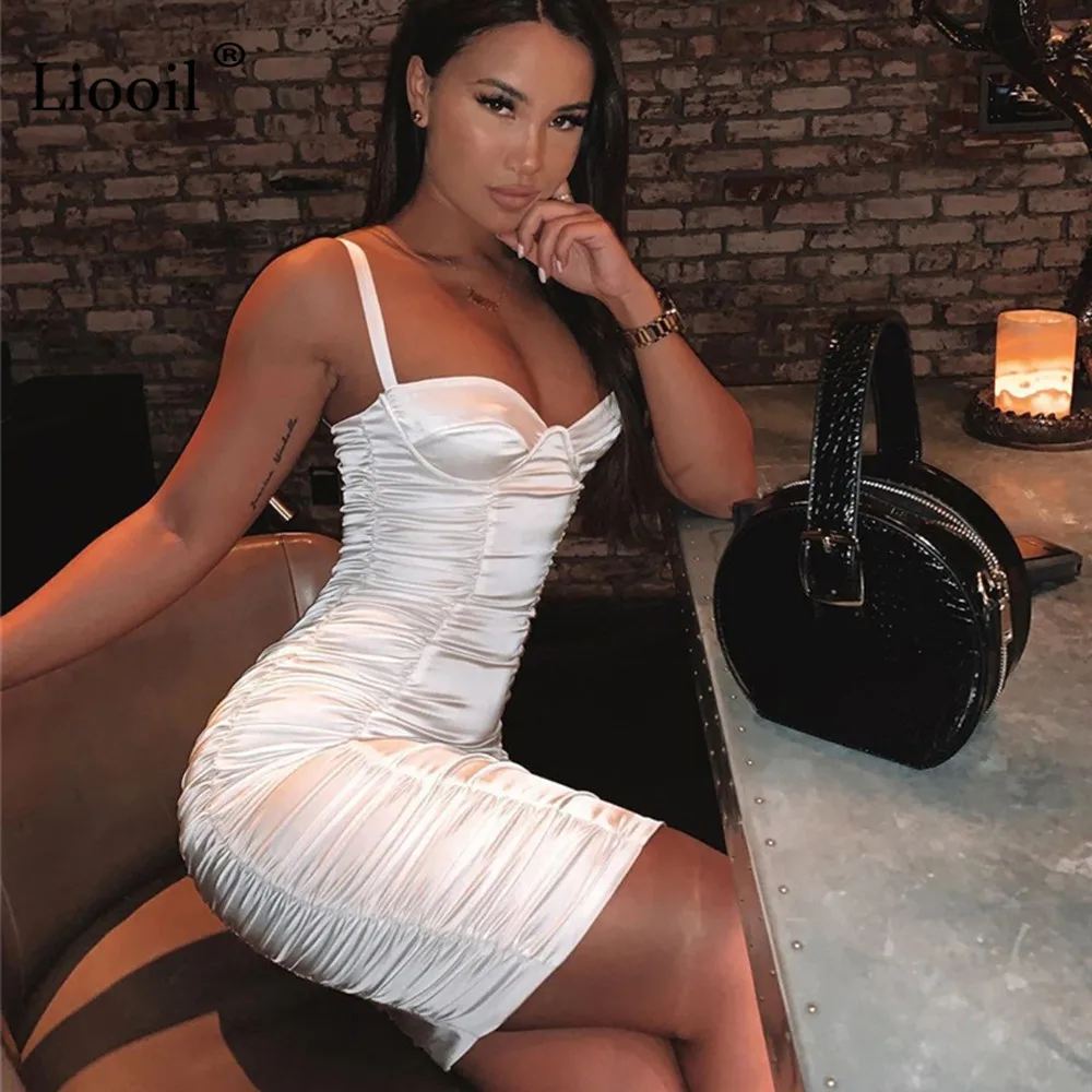 Liooil белый сексуальный Ruched Bodycon мини-платье без рукавов без бретелек эластичная бесшовная плотно прилегающая юбка платья женские вечерние ночной клуб