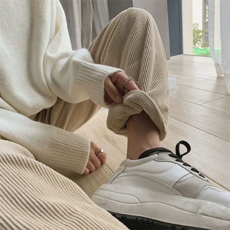 Spring Autumn Women Corduroy Pants Fashion High Waist Female Straight Pants Streetwear Women Trousers Capris 2020 KZ572 Spring Autumn Women Corduroy Pants Fashion High Waist Female Straight Pants Streetwear Women Trousers Capris 2020 KZ572