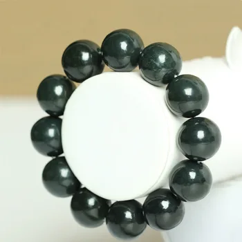 

Xinjiang Hetian Jade Bracelet