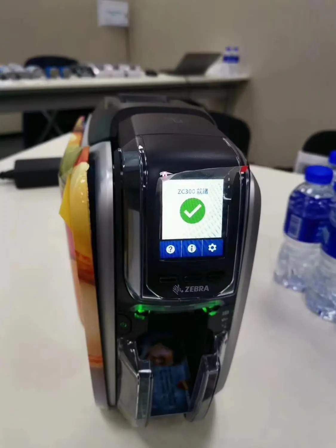 Зебра ZC100 Односторонний ID карты usb порт для принтера Применение 800300 252cn Красящая