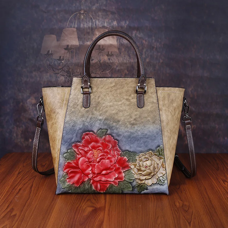 

New Retro Leather Shoulder Bag Embossed High-capacity Diagonal Handbags